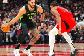 开云体育-包含塔图姆爆冷击败MAD，关键助攻引爆全场！的词条