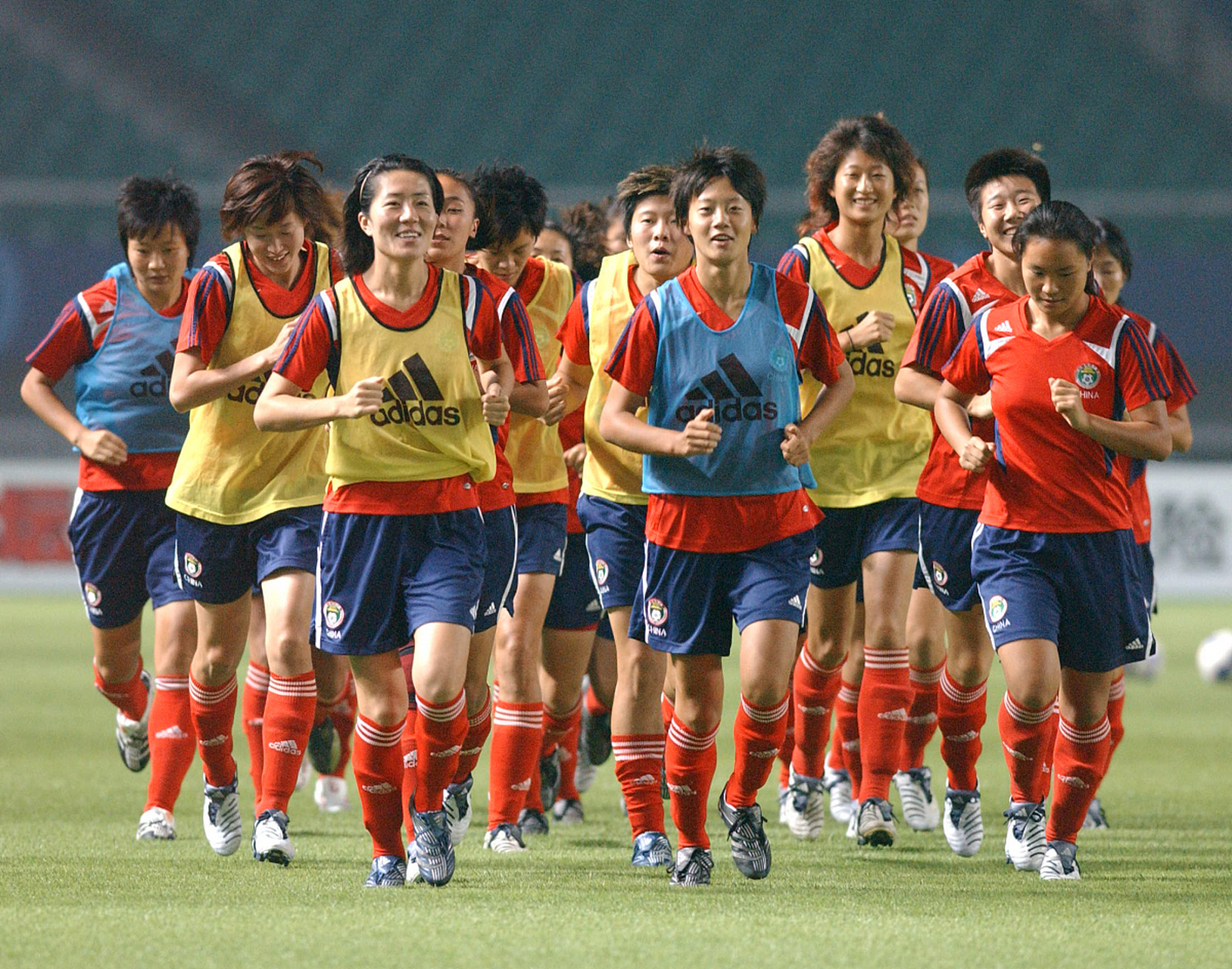 Ning回归赛场，回归赛场首场状态亮眼，法国队观众沸腾！的简单介绍